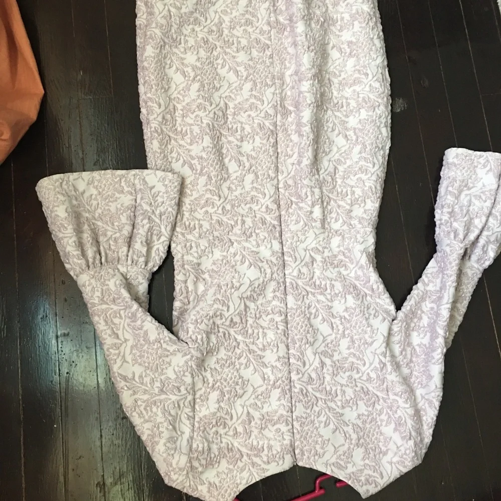 Dress - Picture 6 of 10